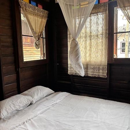 Chest'S Place Bangkok Luaran gambar