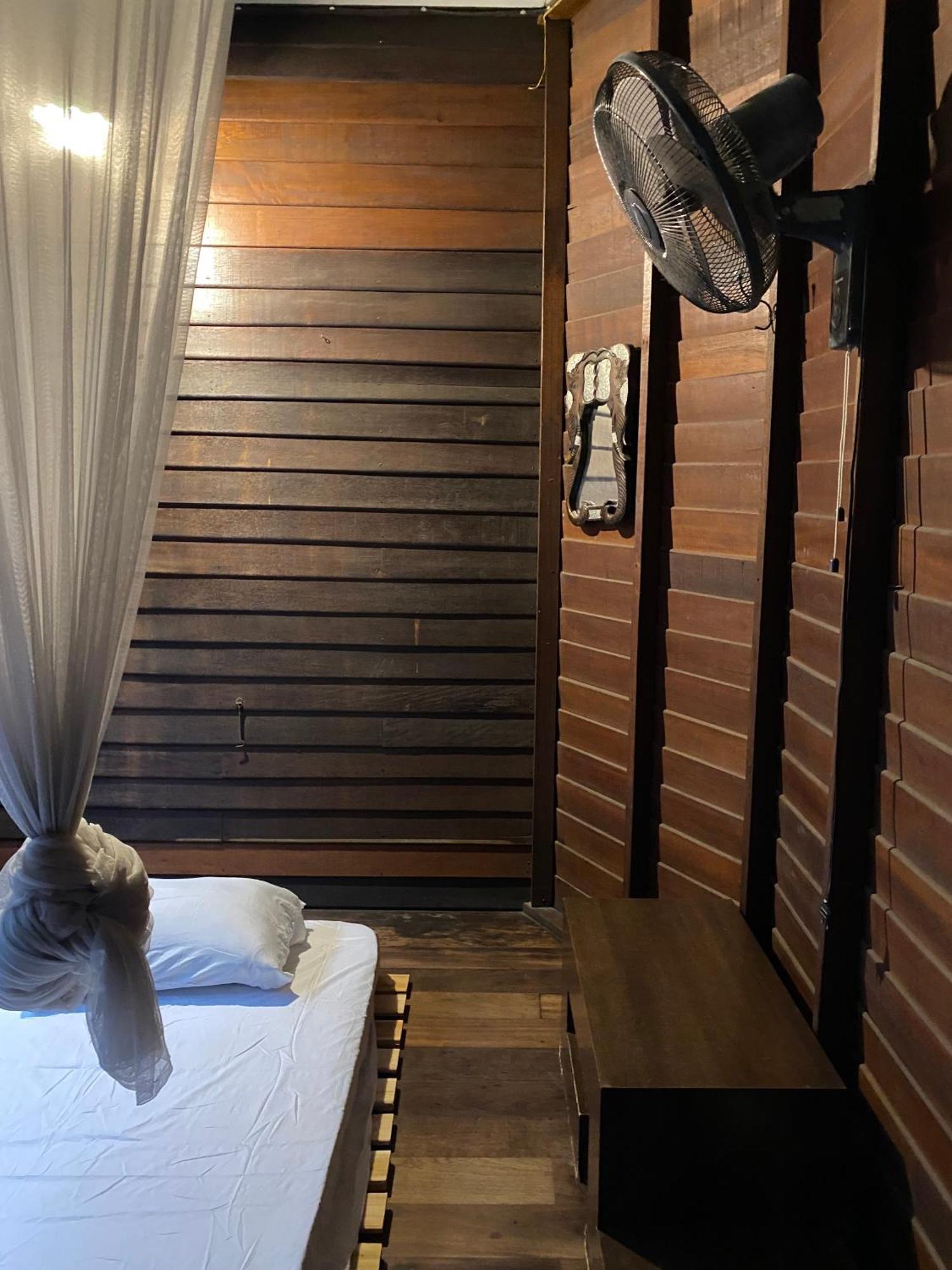 Chest'S Place Bangkok Luaran gambar
